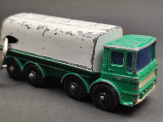 Karre - Leyland Petrol Tanker – Bild 3